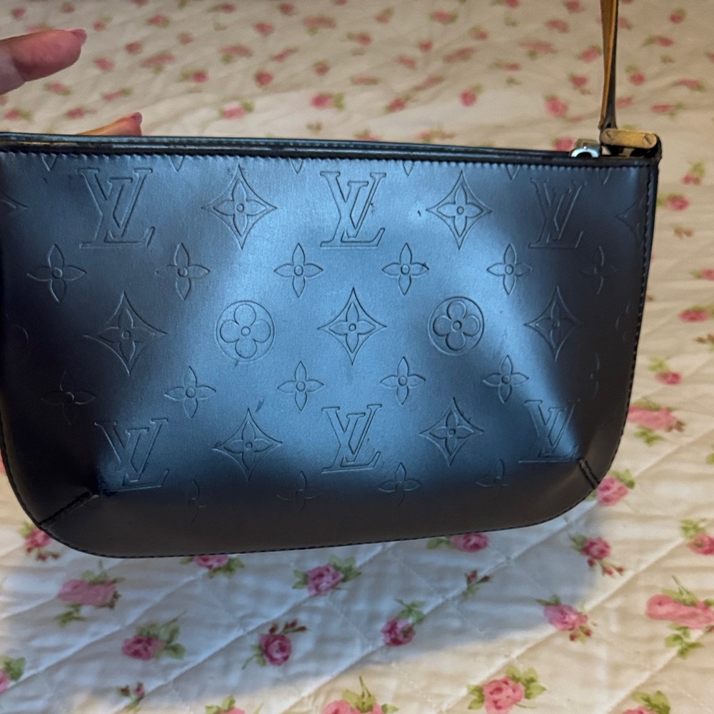 Louis Vuitton Authentic Matt Fowler Mini Bag - Picture 7 of 17